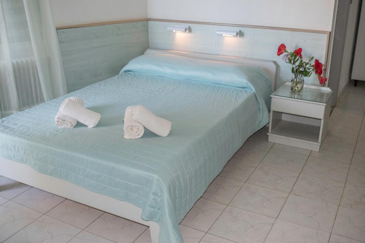 Stefanie Studios Agia Marina Exteriér fotografie