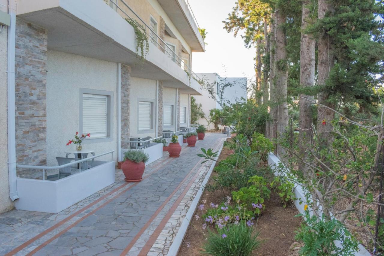Stefanie Studios Agia Marina Exteriér fotografie