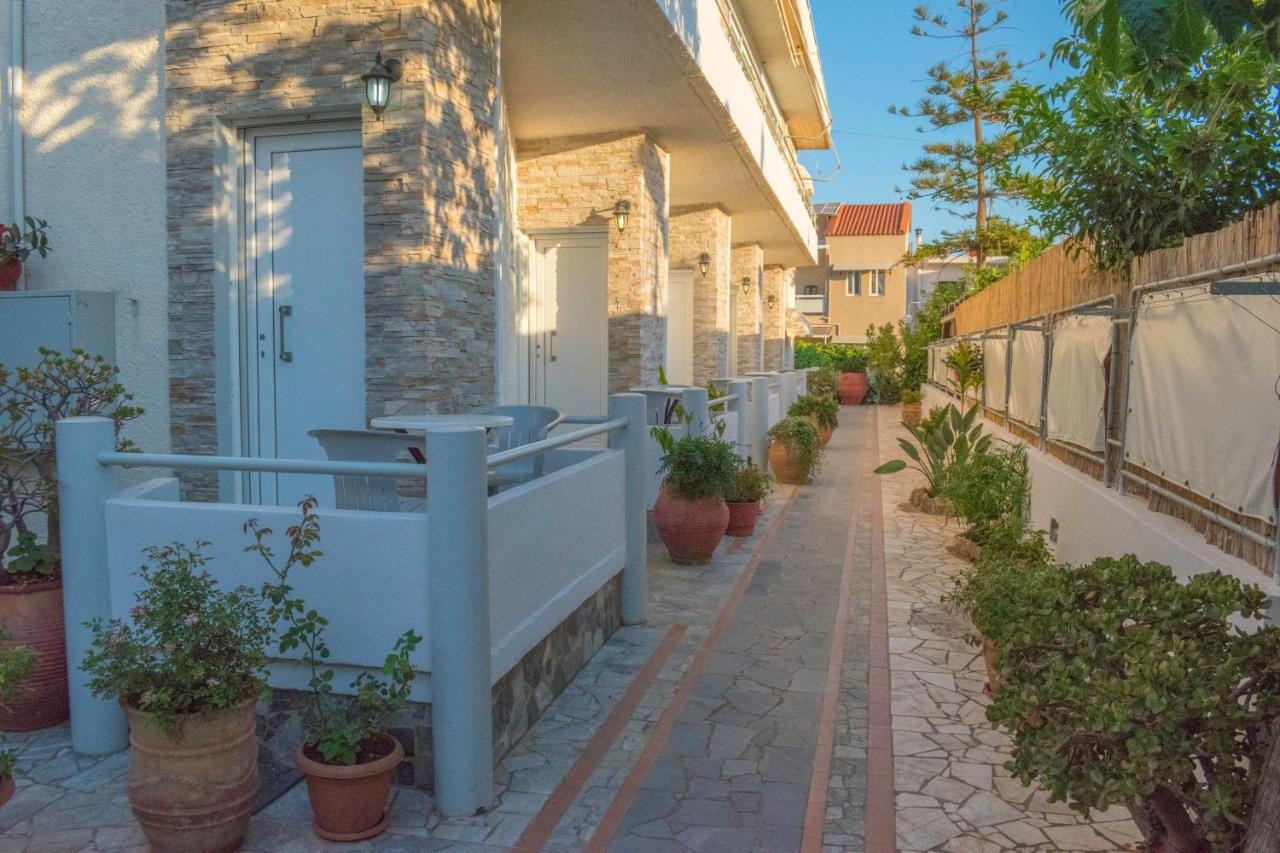Stefanie Studios Agia Marina Exteriér fotografie